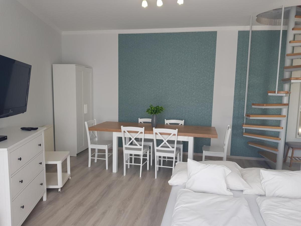 Zoli Apartmanok-Adri Koelcsey 32 Hajdúszoboszló Eksteriør billede